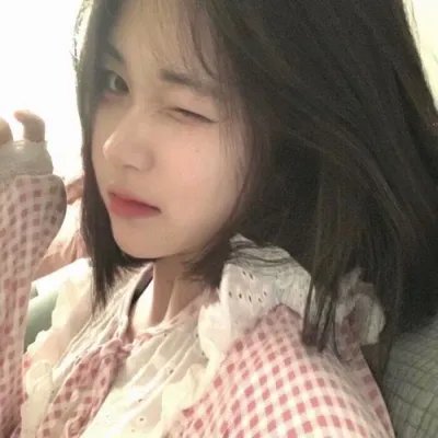 爱长颈鹿的女人
